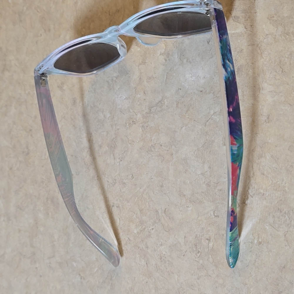 Multi-colored sunglasses - Picture 6 of 8
